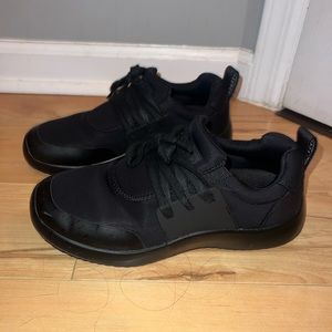 well worn snibbs sneakers